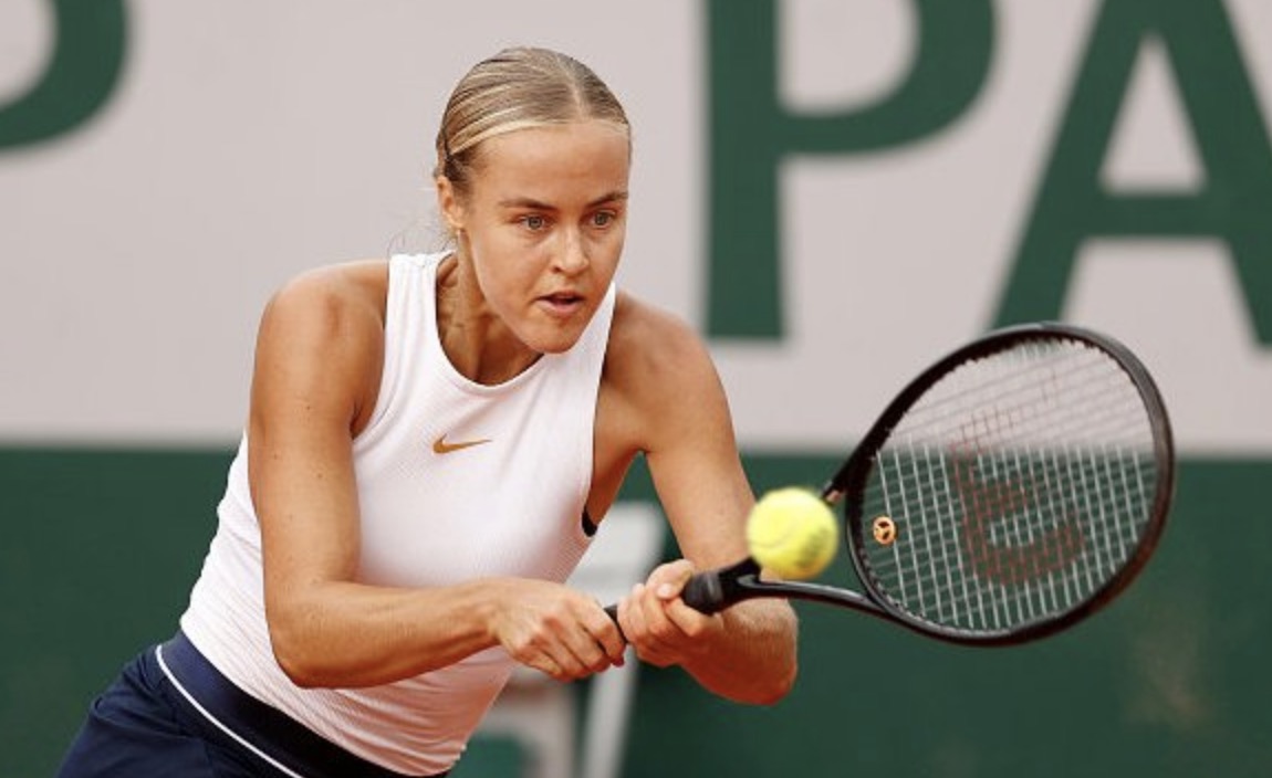 阿扎伦卡爆冷击败巴塞罗那,问鼎冠军引爆全场!(阿扎伦卡复出) 阿扎伦卡爆冷击败巴塞罗那,问鼎冠军引爆全场!(阿扎伦卡复出)